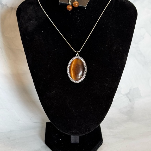 Paparazzi Brown Stone Necklace - Picture 1 of 2